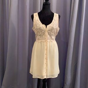Flowy, Sheer and Lacy Dress from Eyeshadow